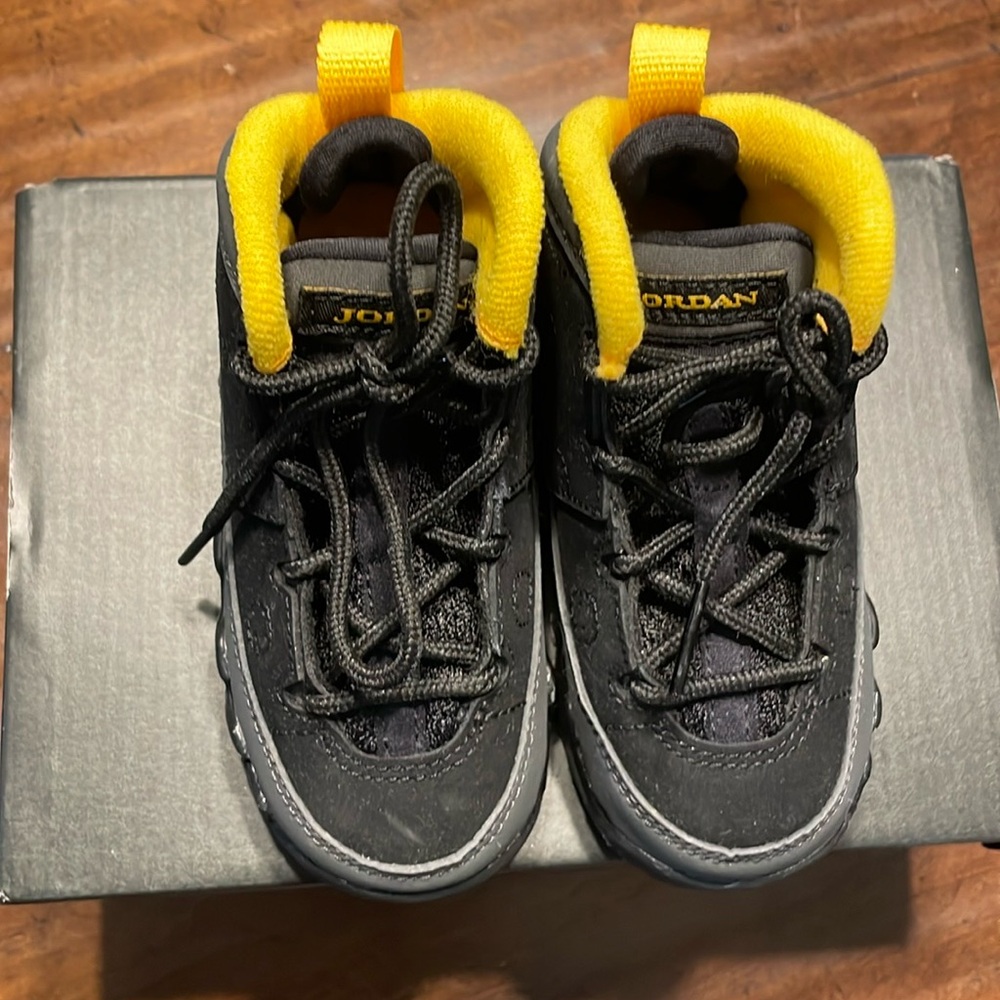 COPY - Jordan 9 Retro (TD)